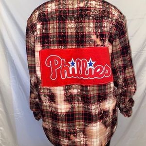 Custom made Phillies flannel!